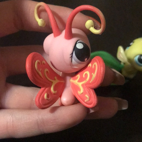 Littlest pet shop bee and butterfly - Picture 6 of 7